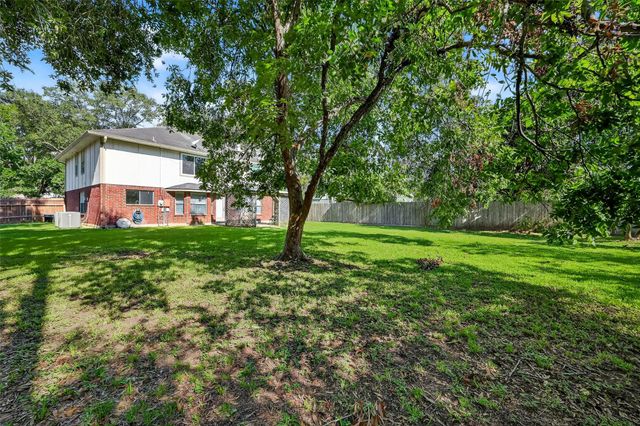 2918 Colonel Court Drive, Richmond, TX 77406