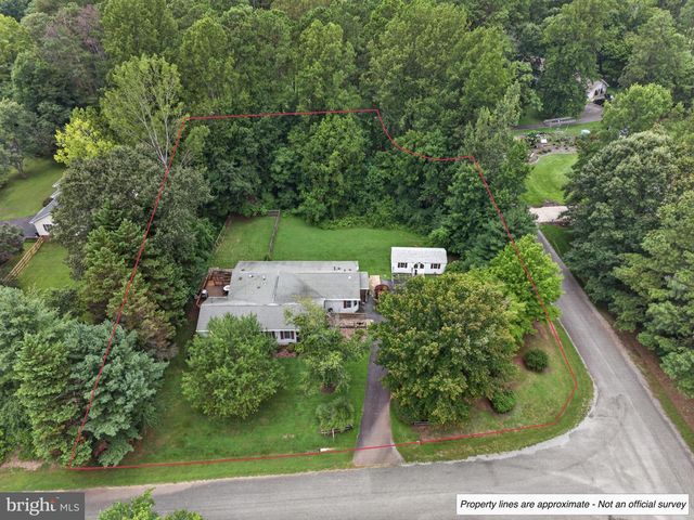 11400 PINEY FOREST, Bumpass, VA 23024