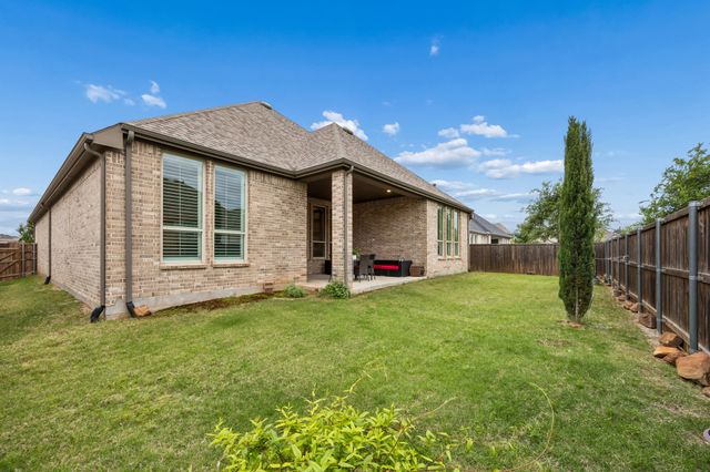 1950 Foxglen Drive, Prosper, TX 75078