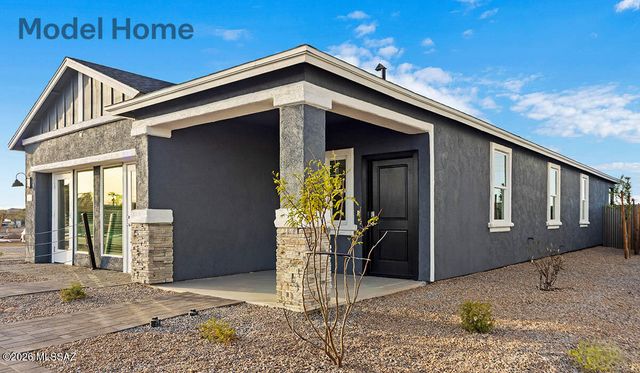 6704 S Sundance Kid Avenue, Tucson, AZ 85746