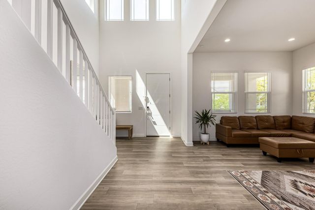 4509 N 197th Lane, Litchfield Park, AZ 85340