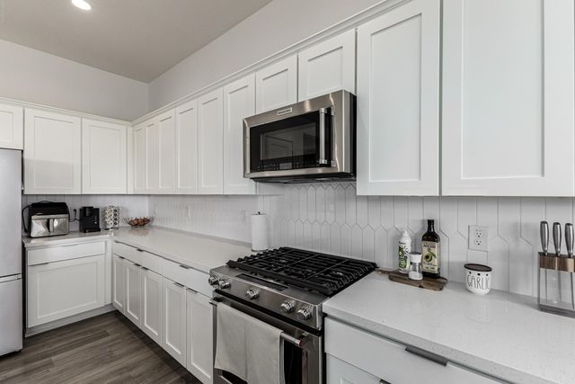 4509 N 197th Lane, Litchfield Park, AZ 85340