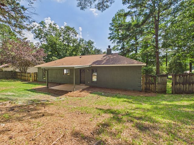88 Cataula Drive, Cataula, GA 31804