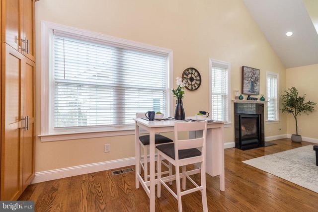 3657 APPLEBUTTER RD, Fountainville, PA 18923