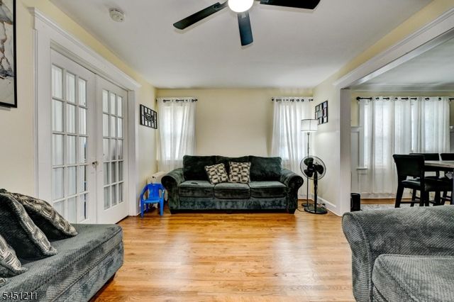 275 Greylock Pkwy 3, Belleville Twp., NJ 07109