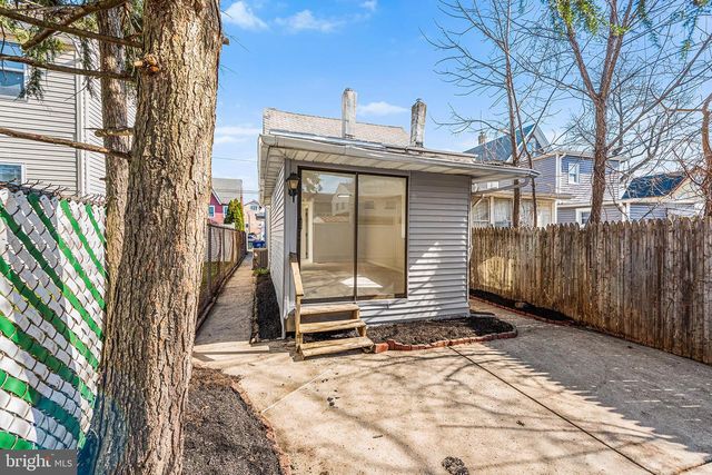 314 TAYLOR ST, Riverside, NJ 08075