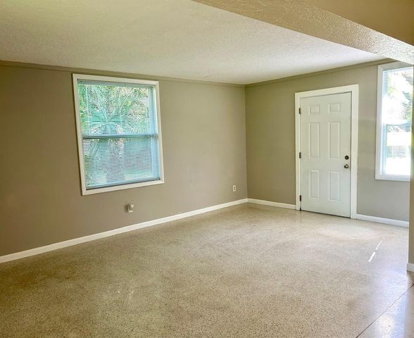 2095 NW Fork Road, Stuart, FL 34994