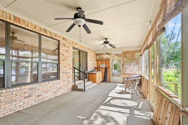 156 King Arthur Road, Mabank, TX 75156