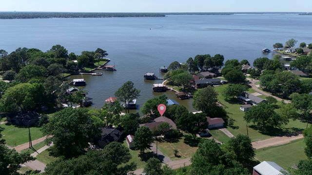 156 King Arthur Road, Mabank, TX 75156