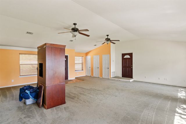 156 King Arthur Road, Mabank, TX 75156