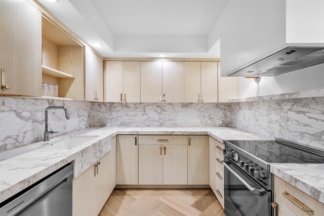 3250 S Ocean Boulevard 408s, Palm Beach, FL 33480