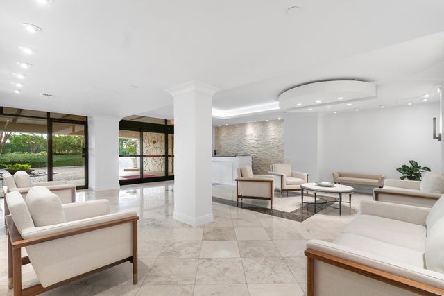 3250 S Ocean Boulevard 408s, Palm Beach, FL 33480