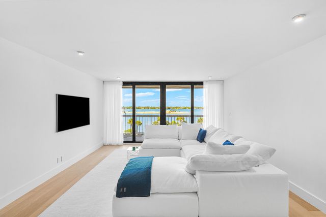 3250 S Ocean Boulevard 408s, Palm Beach, FL 33480