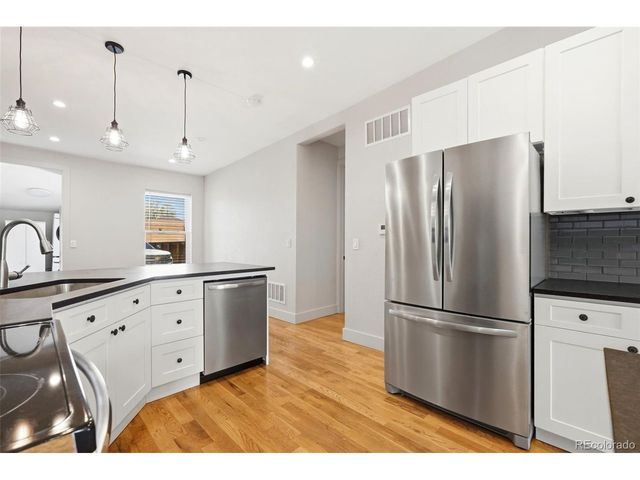 2955 Champa St, Denver, CO 80205