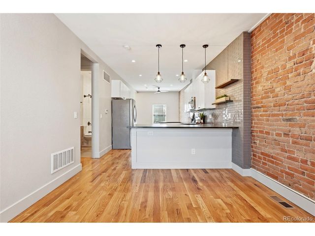 2955 Champa St, Denver, CO 80205