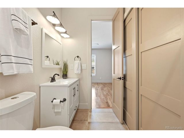 2955 Champa St, Denver, CO 80205