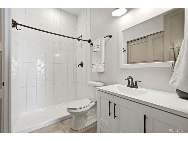 2955 Champa St, Denver, CO 80205