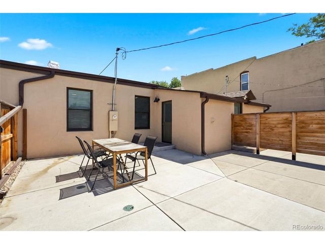 2955 Champa St, Denver, CO 80205