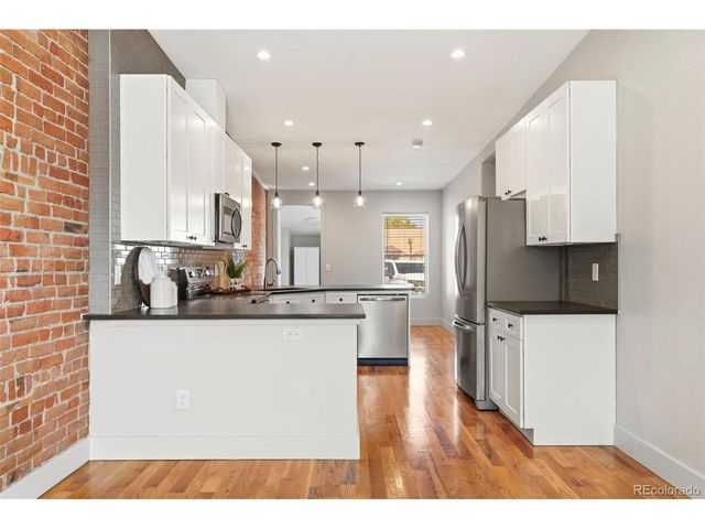 2955 Champa St, Denver, CO 80205