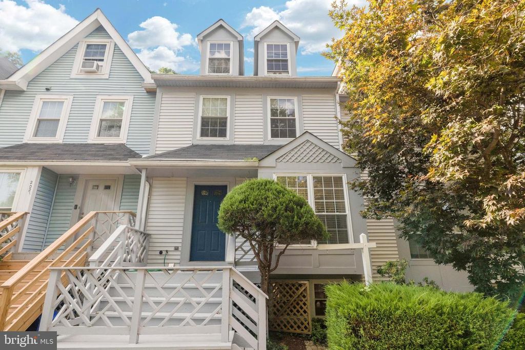 2019 LYTTONSVILLE RD, Silver Spring, MD 20910