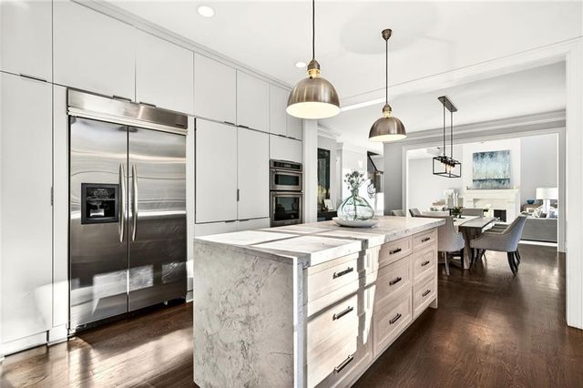 5759 Riverside Drive, Atlanta, GA 30327