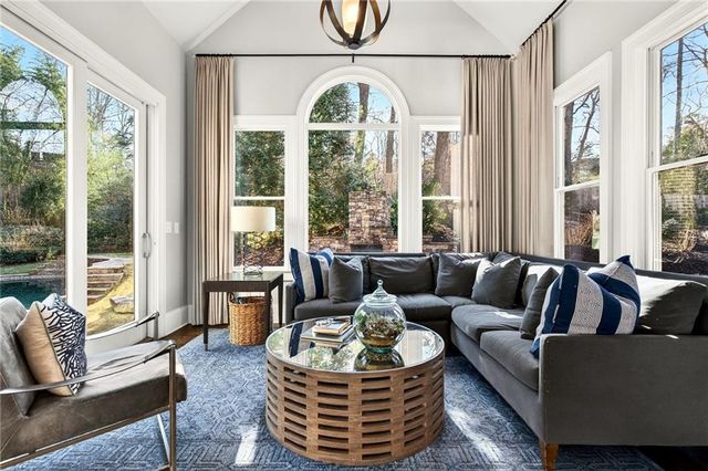 5759 Riverside Drive, Atlanta, GA 30327