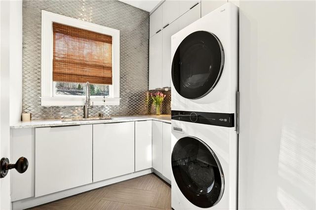 5759 Riverside Drive, Atlanta, GA 30327