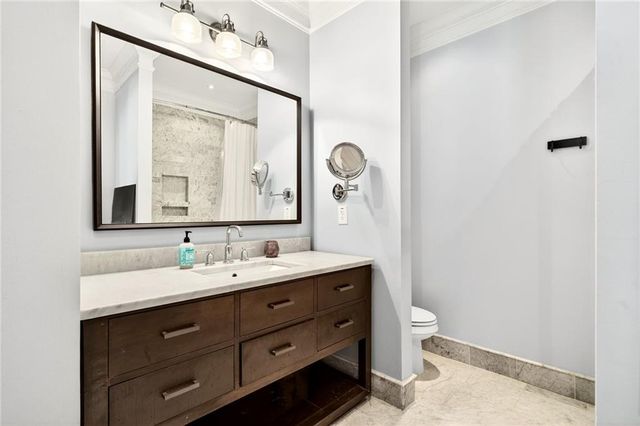 5759 Riverside Drive, Atlanta, GA 30327