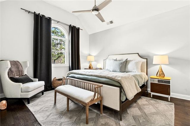 5759 Riverside Drive, Atlanta, GA 30327