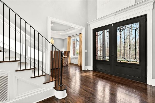 5759 Riverside Drive, Atlanta, GA 30327