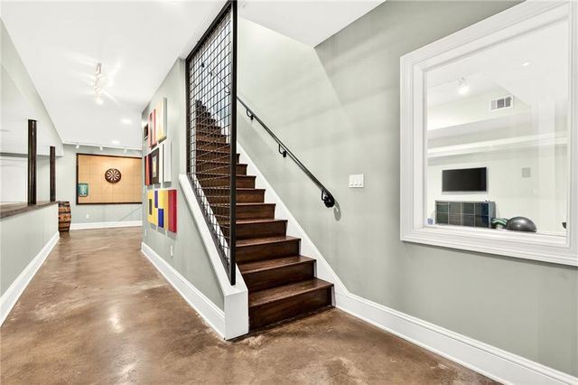 5759 Riverside Drive, Atlanta, GA 30327