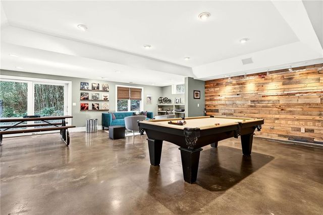 5759 Riverside Drive, Atlanta, GA 30327