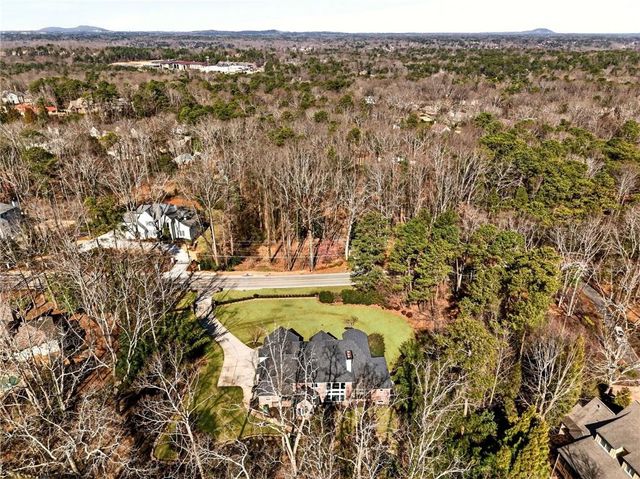 5759 Riverside Drive, Atlanta, GA 30327