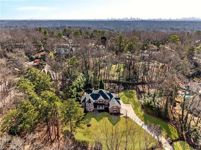 5759 Riverside Drive, Atlanta, GA 30327