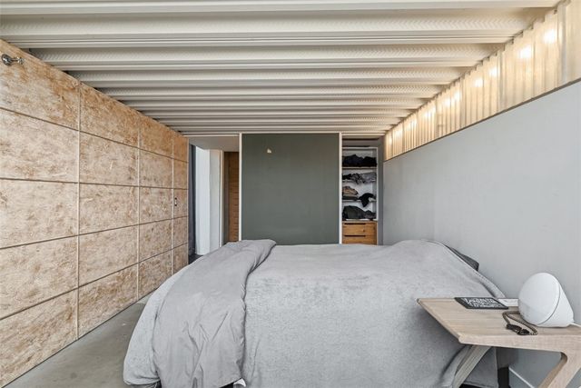 5850 Centre Ave 701, Shadyside, PA 15206