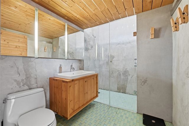 5850 Centre Ave 701, Shadyside, PA 15206