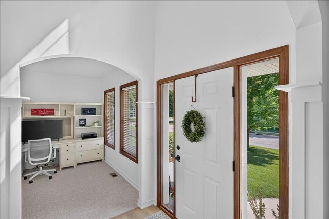10909 Quail Avenue N, Champlin, MN 55316