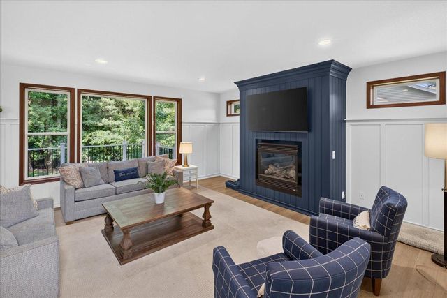 10909 Quail Avenue N, Champlin, MN 55316