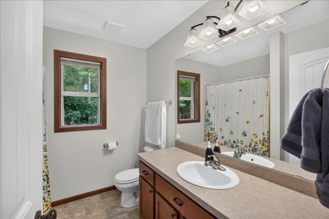 10909 Quail Avenue N, Champlin, MN 55316