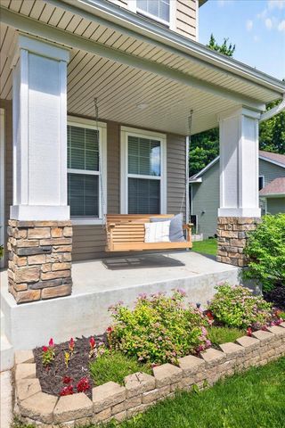 10909 Quail Avenue N, Champlin, MN 55316