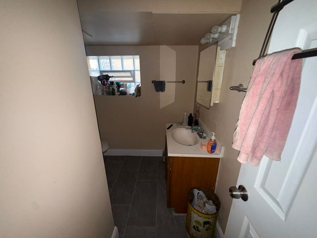 1637 N Sayre Avenue, Chicago, IL 60707
