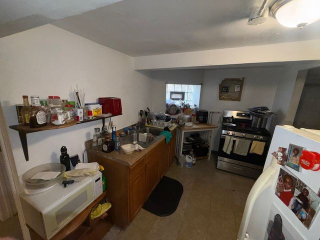 1637 N Sayre Avenue, Chicago, IL 60707