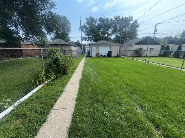 1637 N Sayre Avenue, Chicago, IL 60707