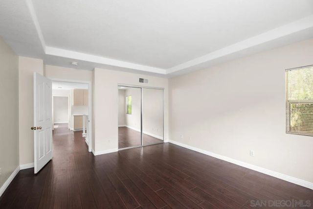11237 Carmel Creek Rd 5, San Diego, CA 92130