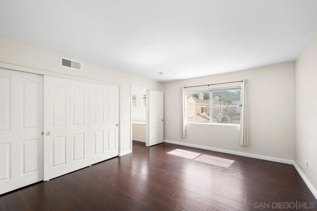 11237 Carmel Creek Rd 5, San Diego, CA 92130