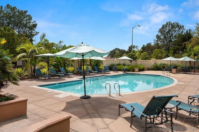 11237 Carmel Creek Rd 5, San Diego, CA 92130
