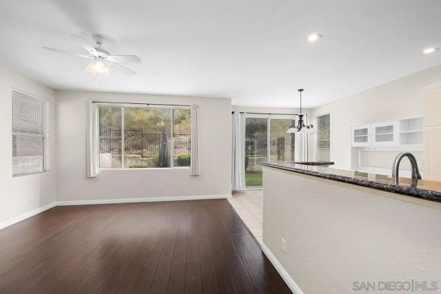 11237 Carmel Creek Rd 5, San Diego, CA 92130