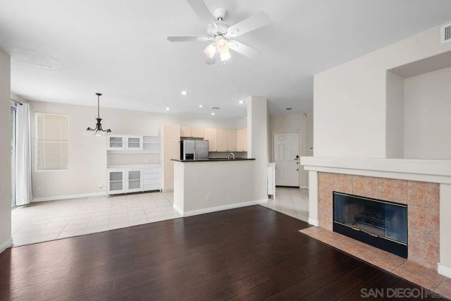 11237 Carmel Creek Rd 5, San Diego, CA 92130