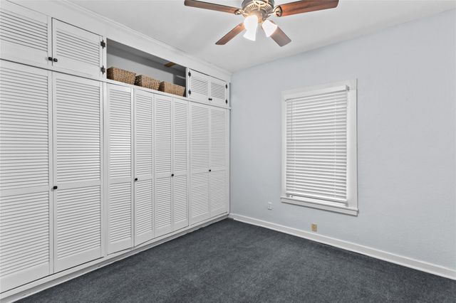 450 and 500 Springlake DR, Dripping Springs, TX 78620