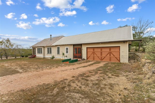 450 and 500 Springlake DR, Dripping Springs, TX 78620